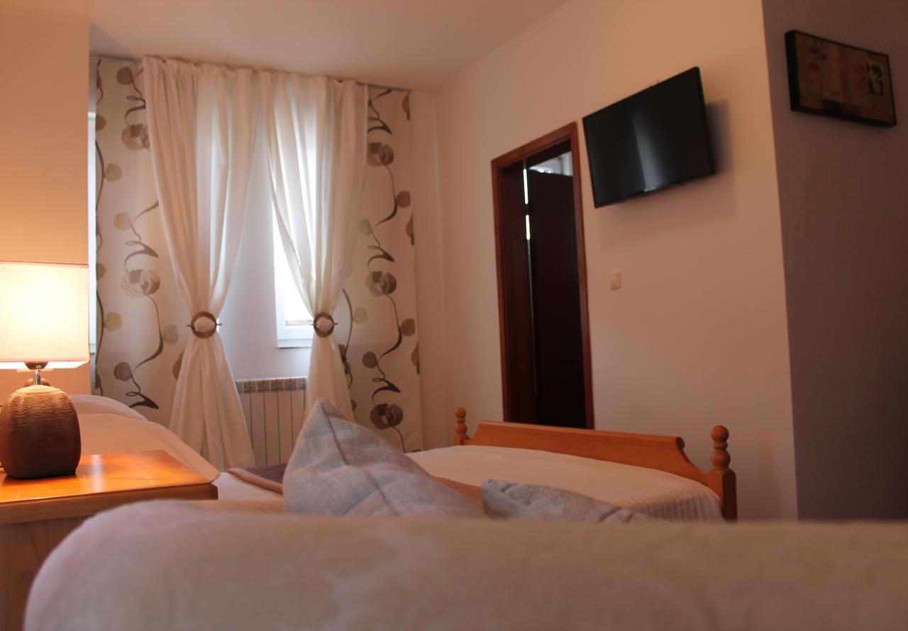 Europa Motel Sarajevo Buitenkant foto