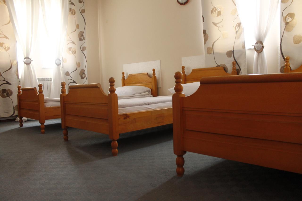 Europa Motel Sarajevo Buitenkant foto